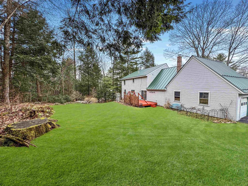 Photo of 43 Nottingham Circle, Lebanon, NH 03766 (MLS # 5083679)