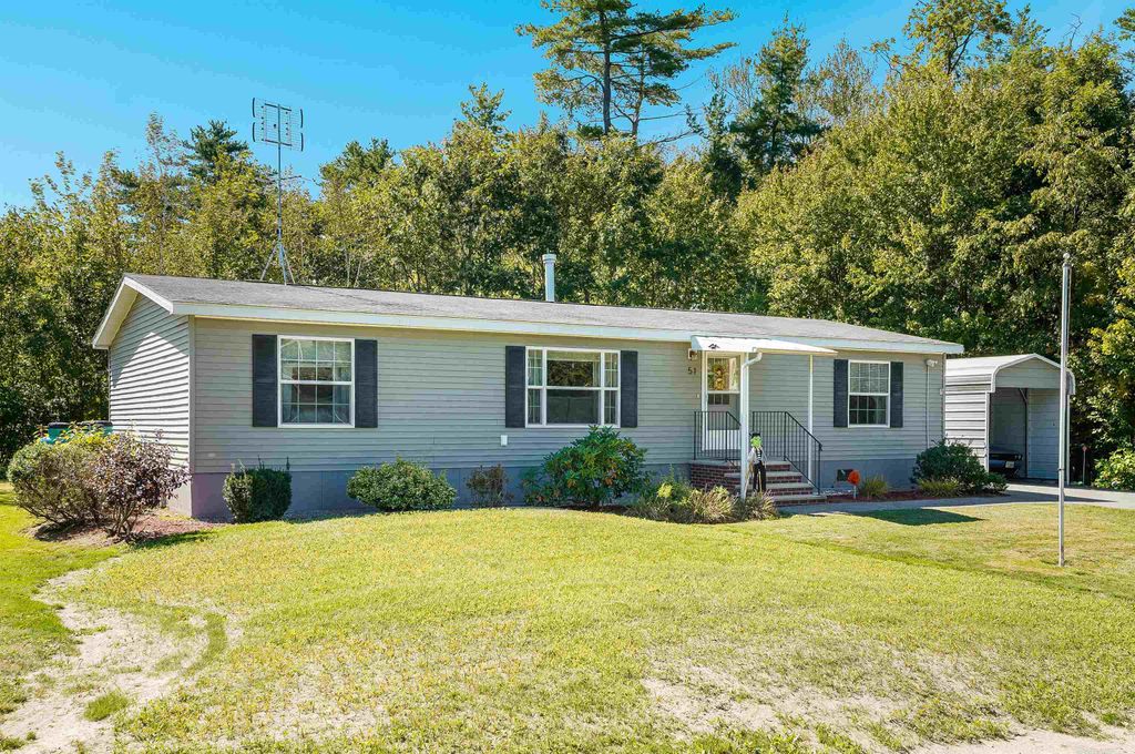 Photo of 51 Nelson Street, Salem, NH 03079 (MLS # 5062701)