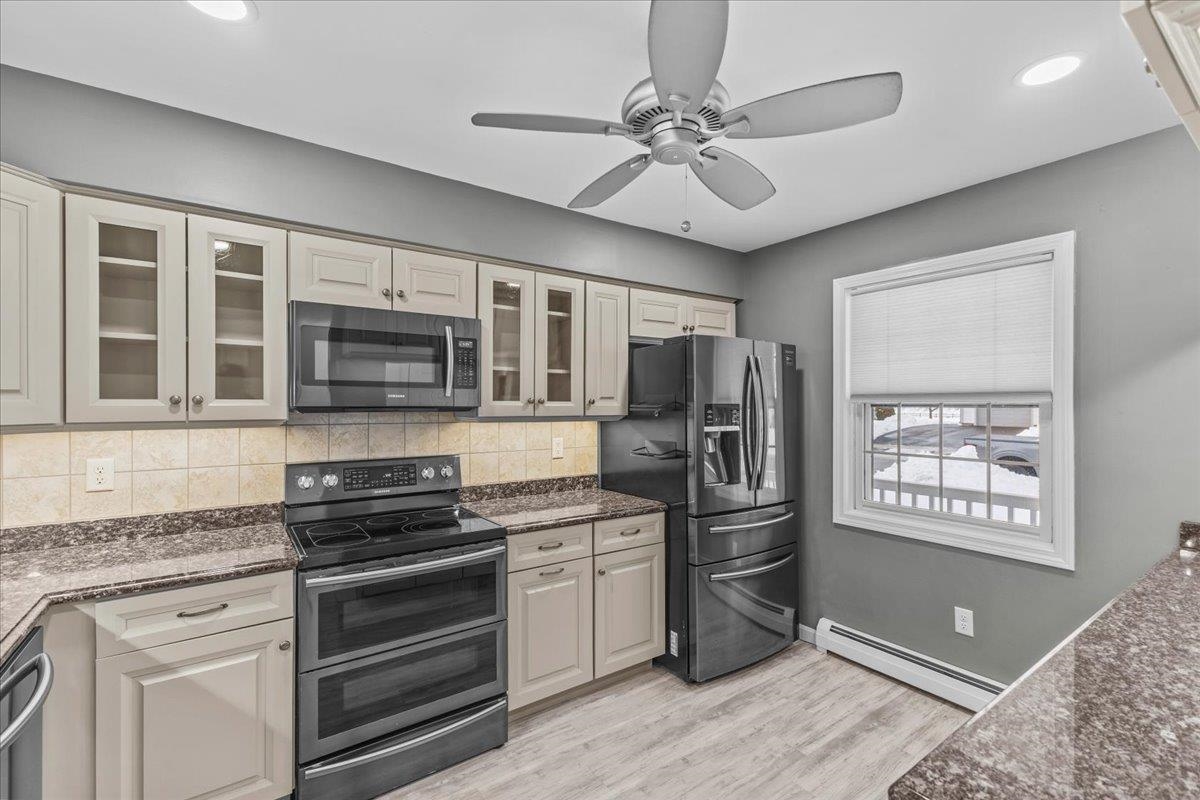 2802 Brand Farm Drive 2802