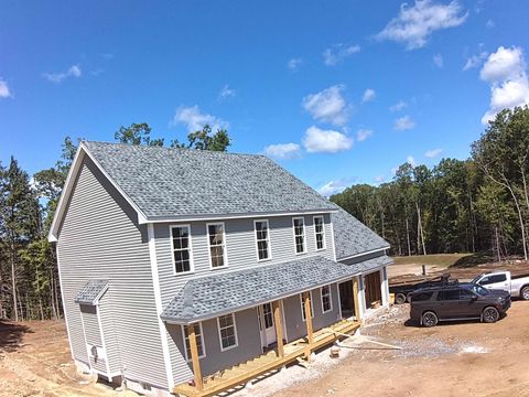 Photo of 31 Blaisdell Court #37-18, Raymond, NH 03077 (MLS # 5046009)