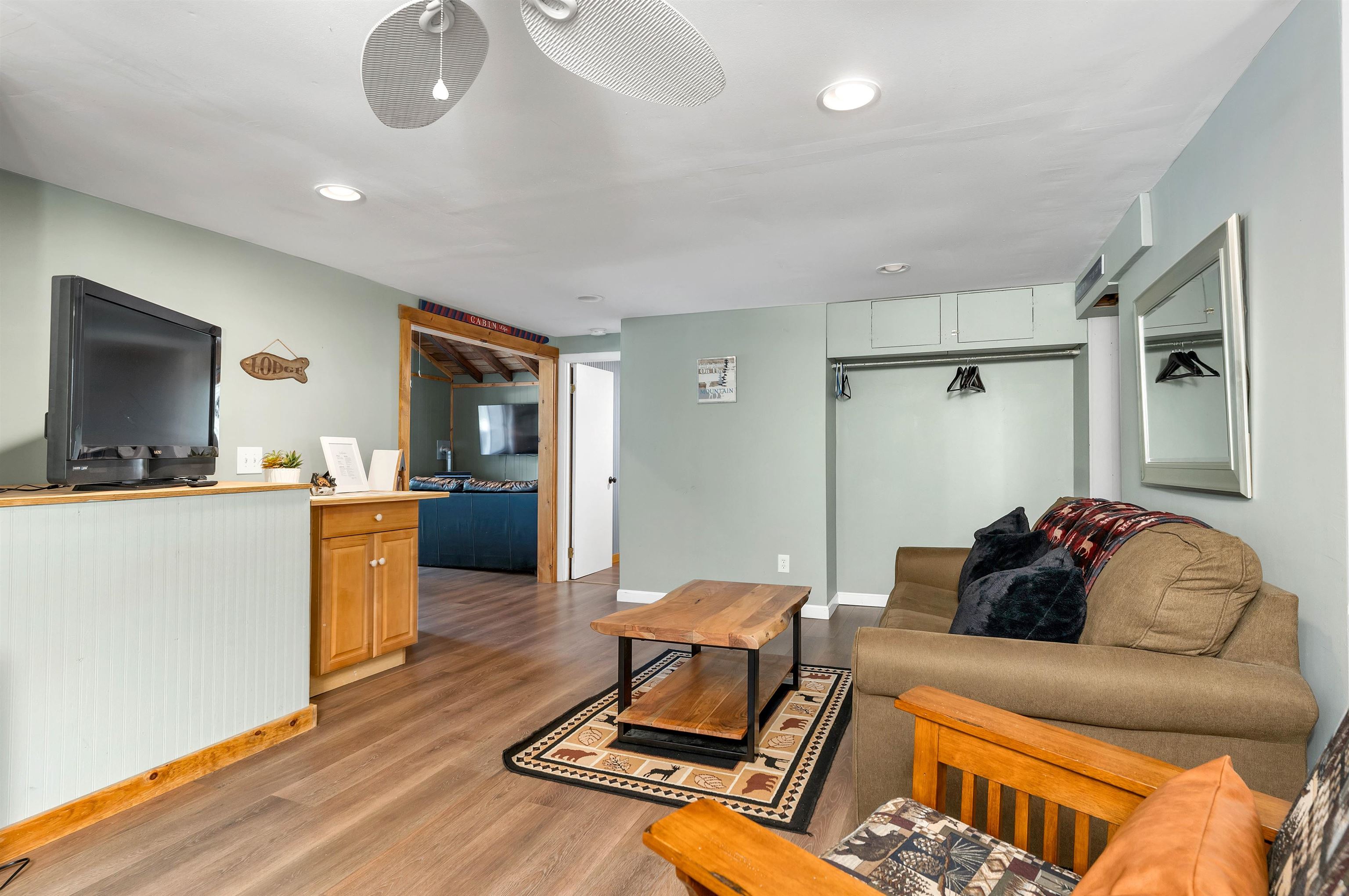 Tamworth, New Hampshire 03886, United States, 3 Bedrooms Bedrooms, ,2 BathroomsBathrooms,Residential,Active,752