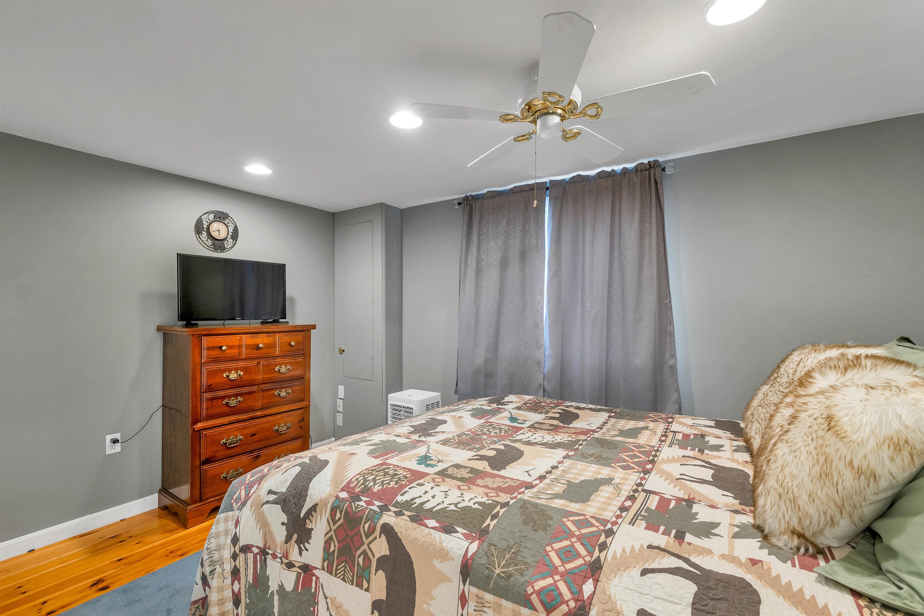 Tamworth, New Hampshire 03886, United States, 3 Bedrooms Bedrooms, ,2 BathroomsBathrooms,Residential,Active,752