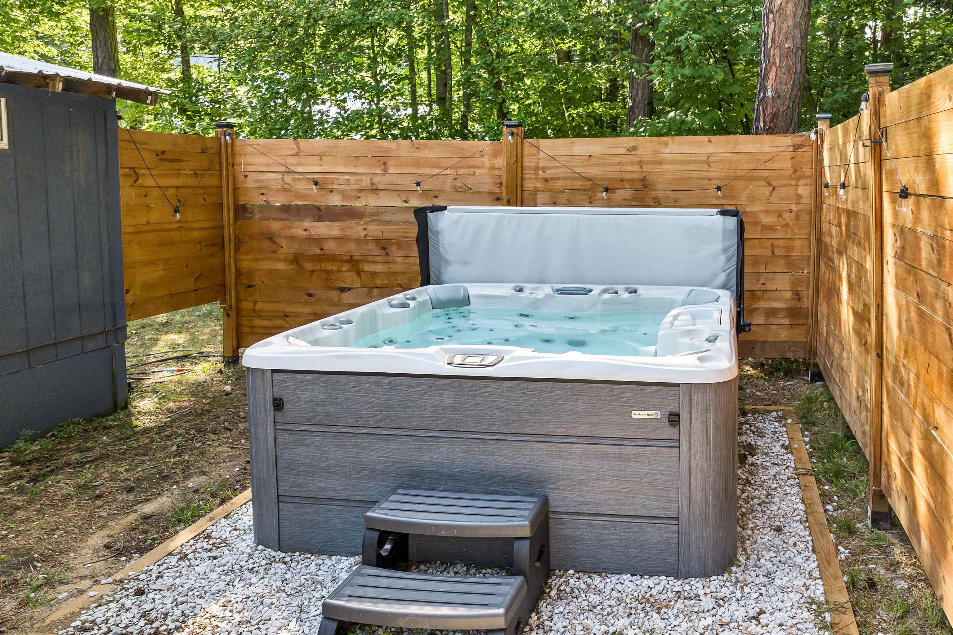 Tamworth, New Hampshire 03886, United States, 3 Bedrooms Bedrooms, ,2 BathroomsBathrooms,Residential,Active,752