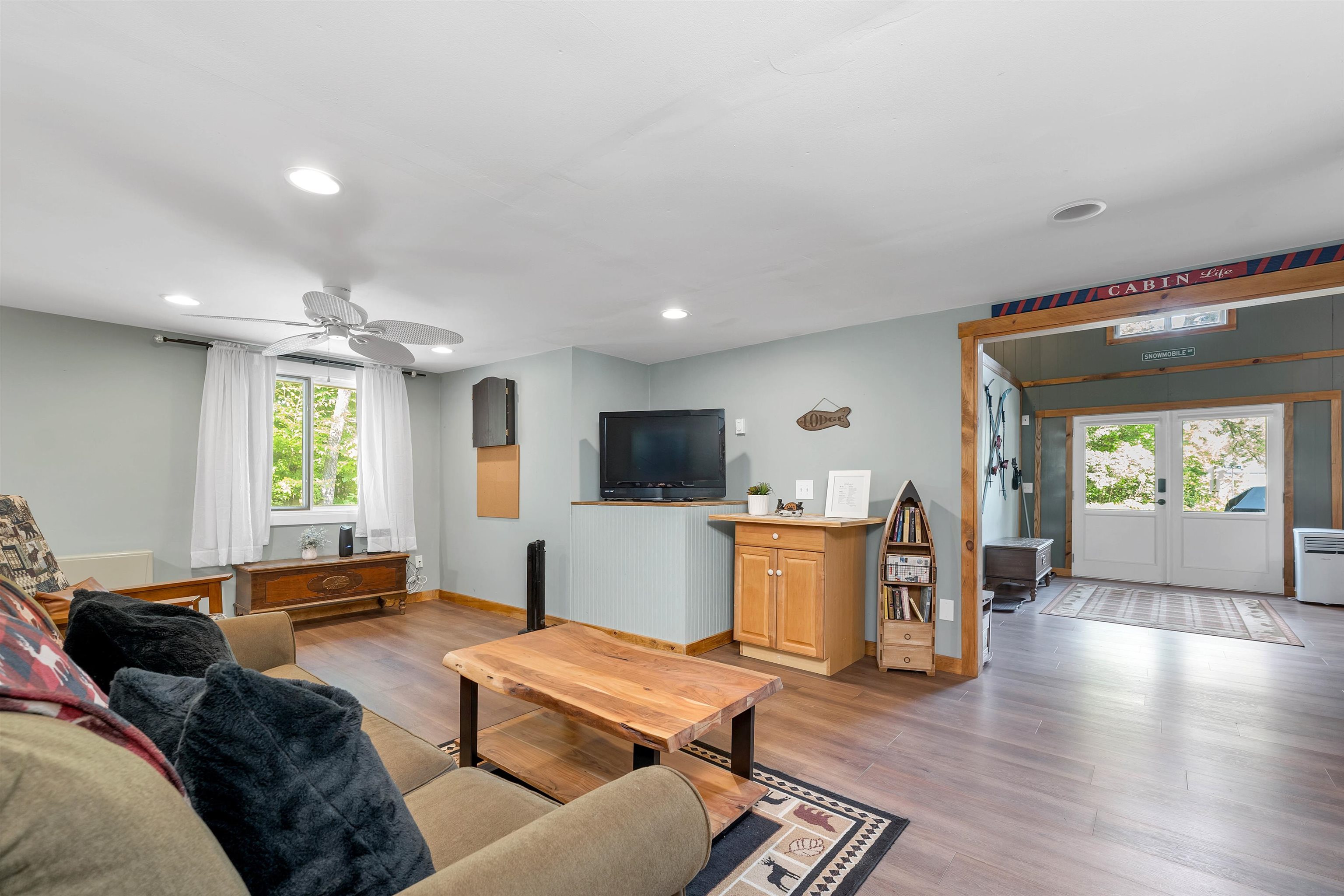 Tamworth, New Hampshire 03886, United States, 3 Bedrooms Bedrooms, ,2 BathroomsBathrooms,Residential,Active,752