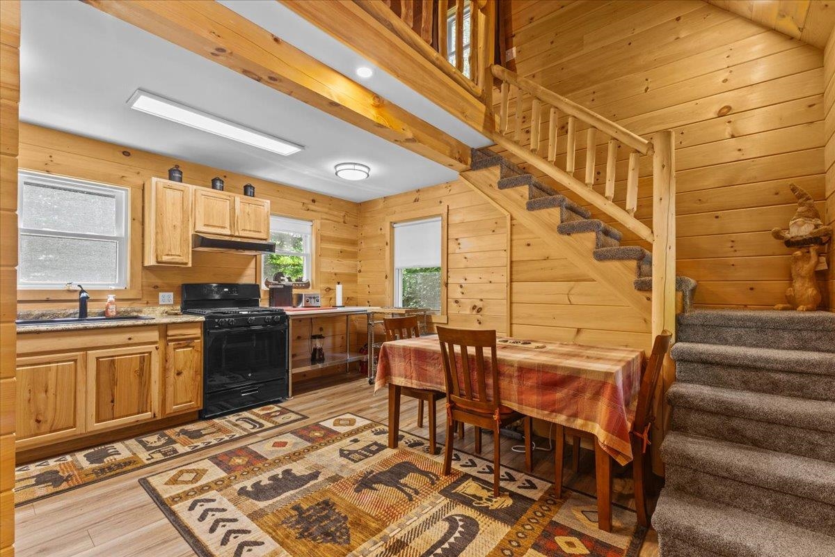 439 Sniderbrook Road