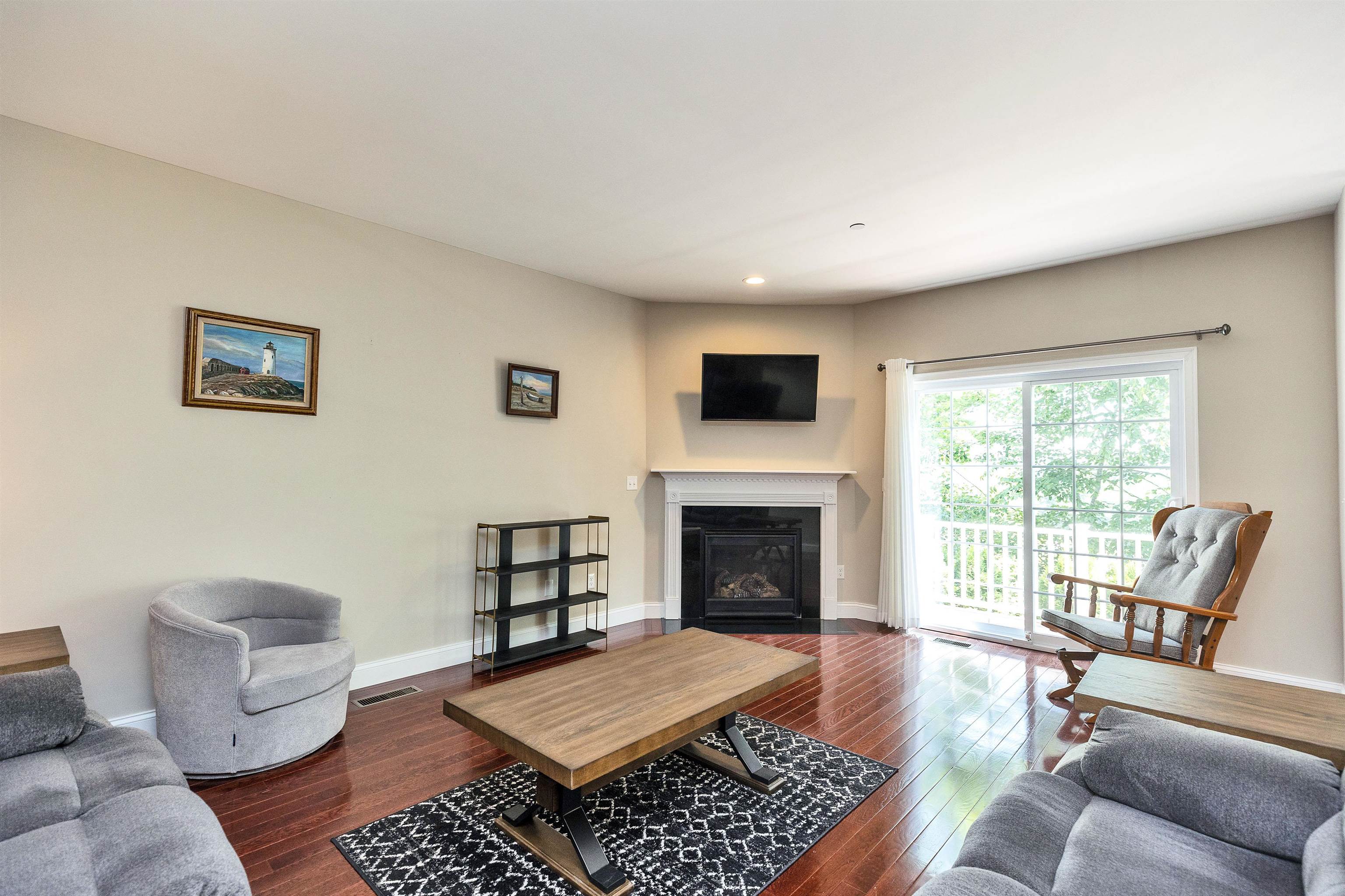 6 C Manor Drive C