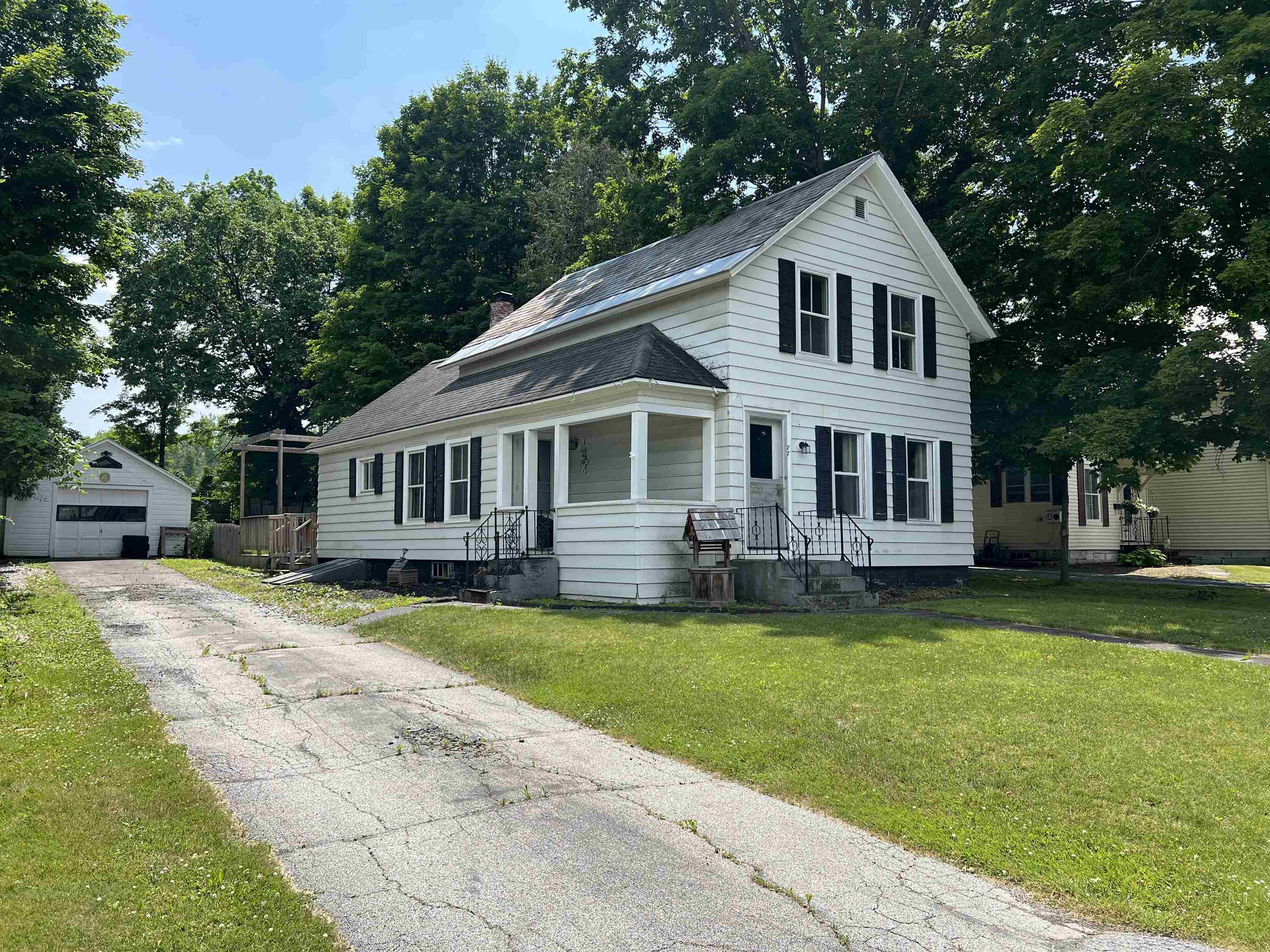77 Blanchard Avenue