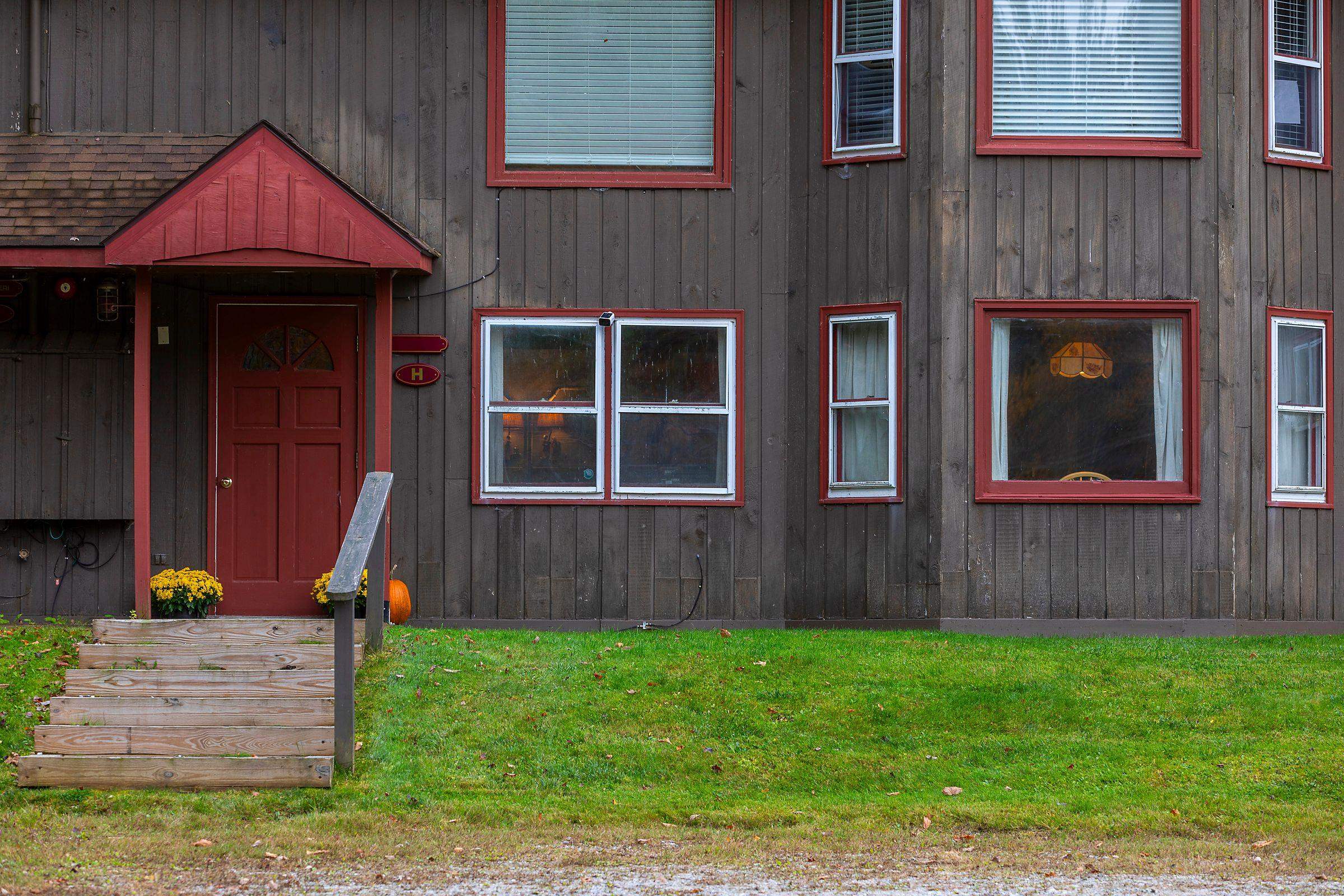 Jamaica, Vermont 05343, United States, 2 Bedrooms Bedrooms, ,1 BathroomBathrooms,Residential,Active,39220