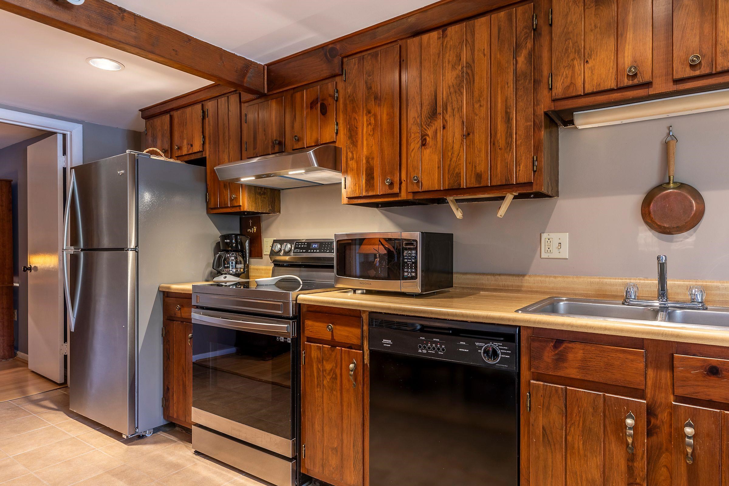 Jamaica, Vermont 05343, United States, 2 Bedrooms Bedrooms, ,1 BathroomBathrooms,Residential,Active,39220