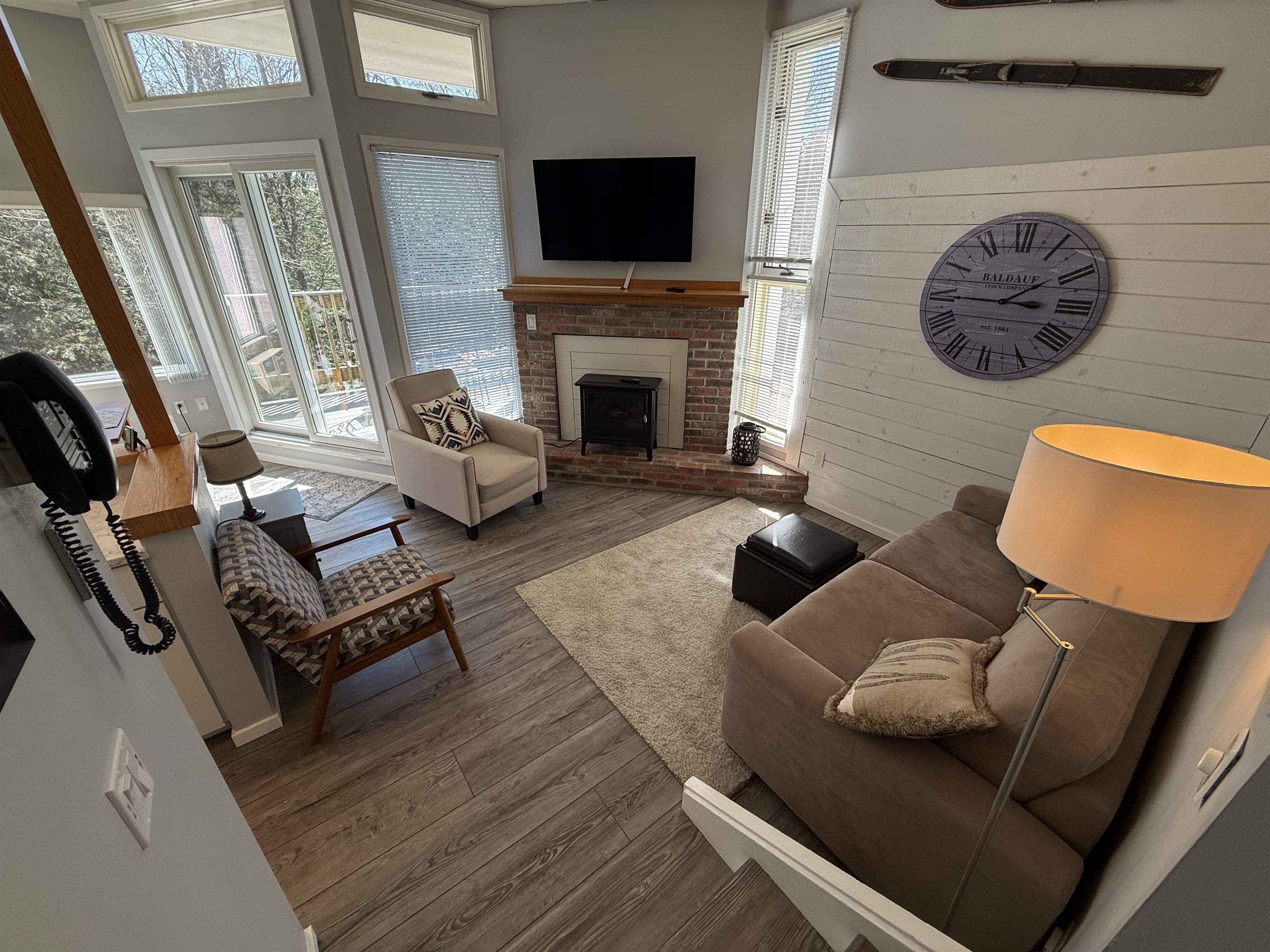 42 Lower Phase Road 10