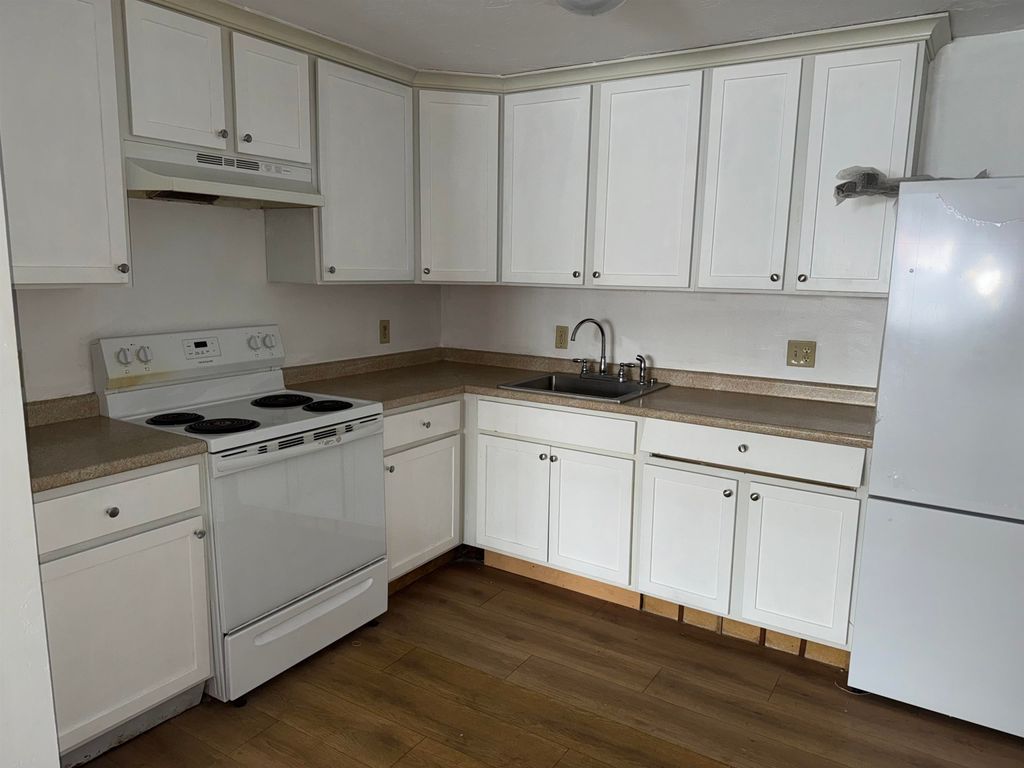 Photo of 185 Loudon Road #8, Concord, NH 03301 (MLS # 5089400)