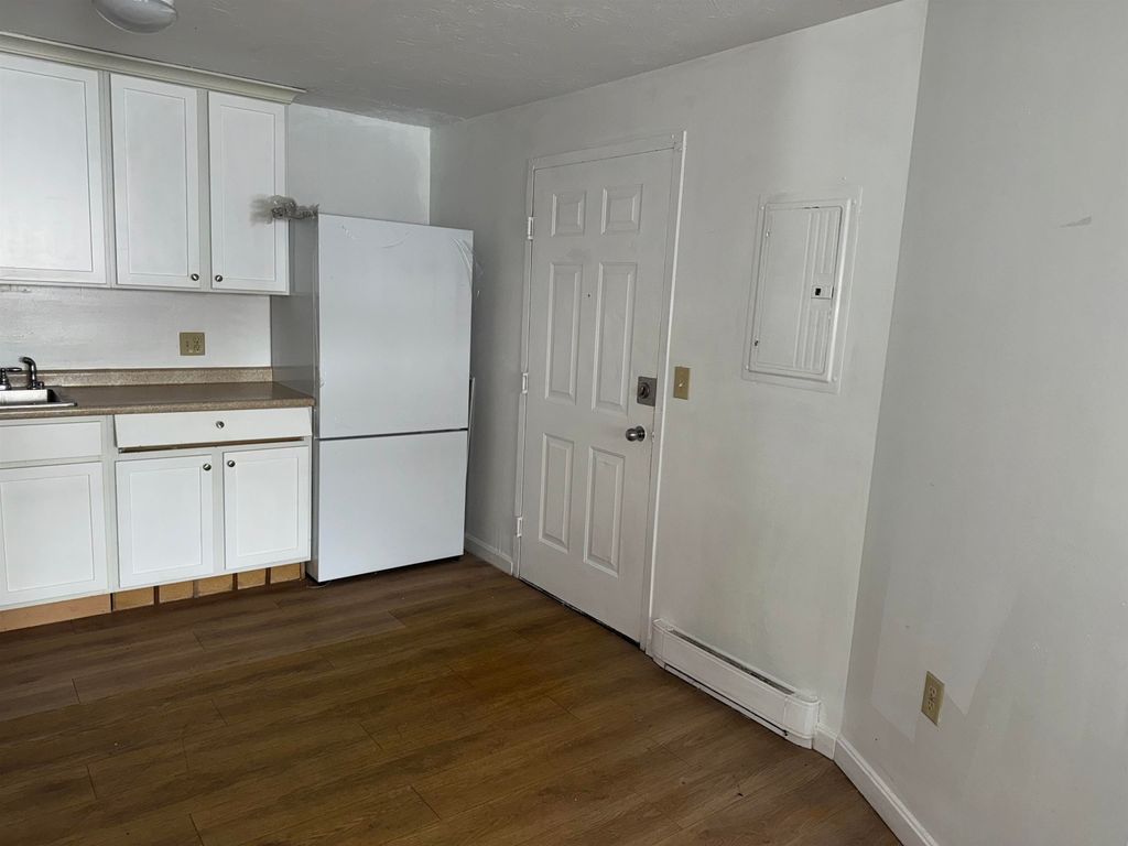 Photo of 185 Loudon Road #8, Concord, NH 03301 (MLS # 5089400)