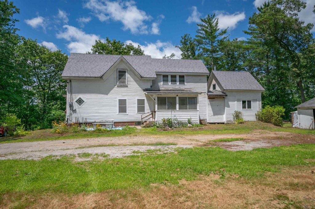 Photo of 11 Racine Street, Franklin, NH 03235 (MLS # 5053035)