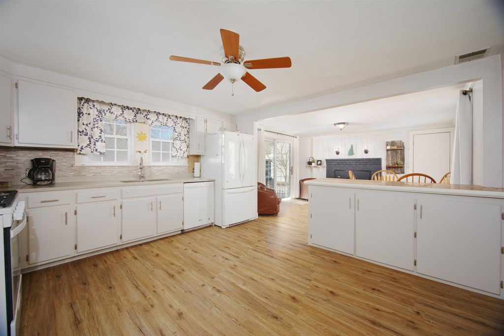 Photo of 2 Haven Lane, Exeter, NH 03833 (MLS # 5071980)