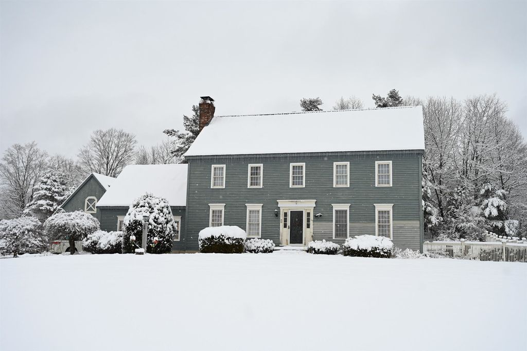 Photo of 4 Westview Drive, Derry, NH 03038 (MLS # 5078148)