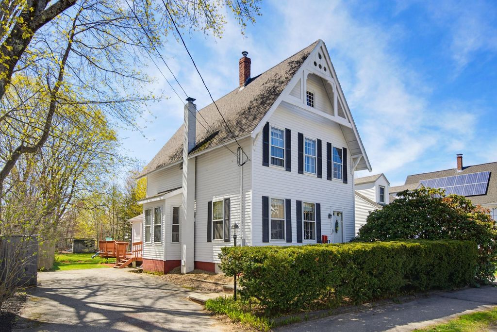Photo of 36 Washington Street, Exeter, NH 03833 (MLS # 5086127)