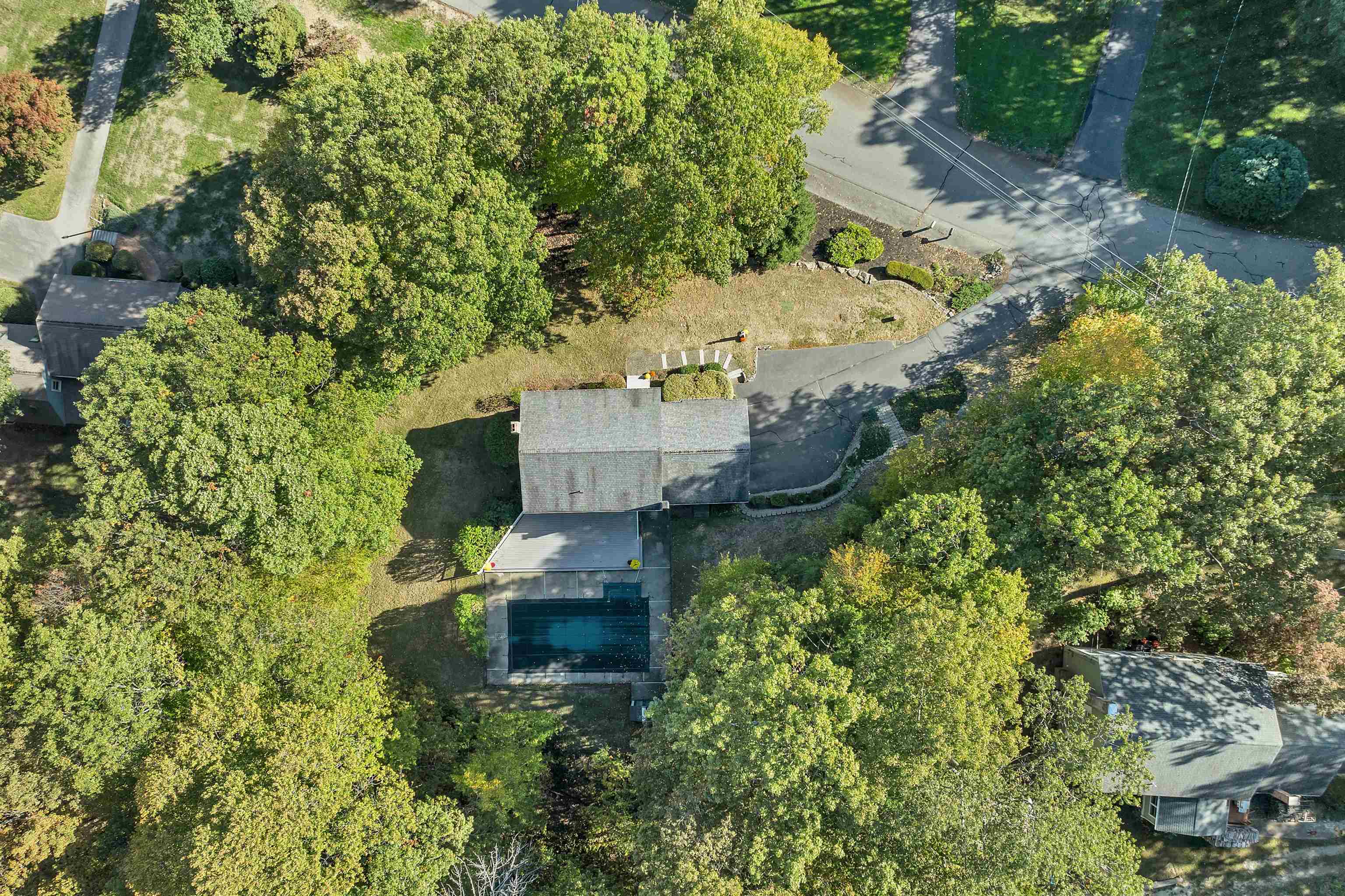 Hampstead, New Hampshire 03841, United States, 3 Bedrooms Bedrooms, ,2 BathroomsBathrooms,Residential,Active,224403