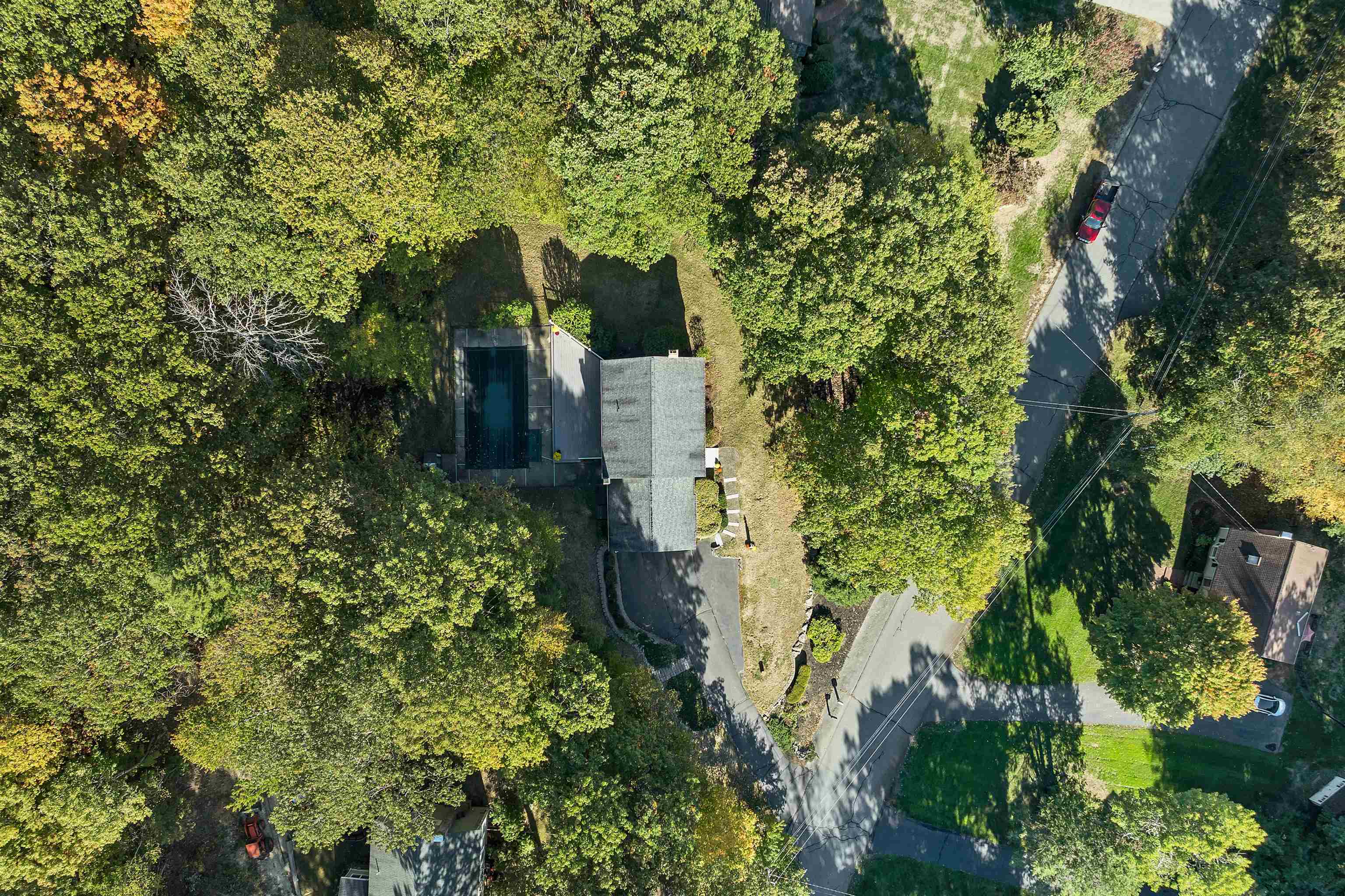 Hampstead, New Hampshire 03841, United States, 3 Bedrooms Bedrooms, ,2 BathroomsBathrooms,Residential,Active,224403