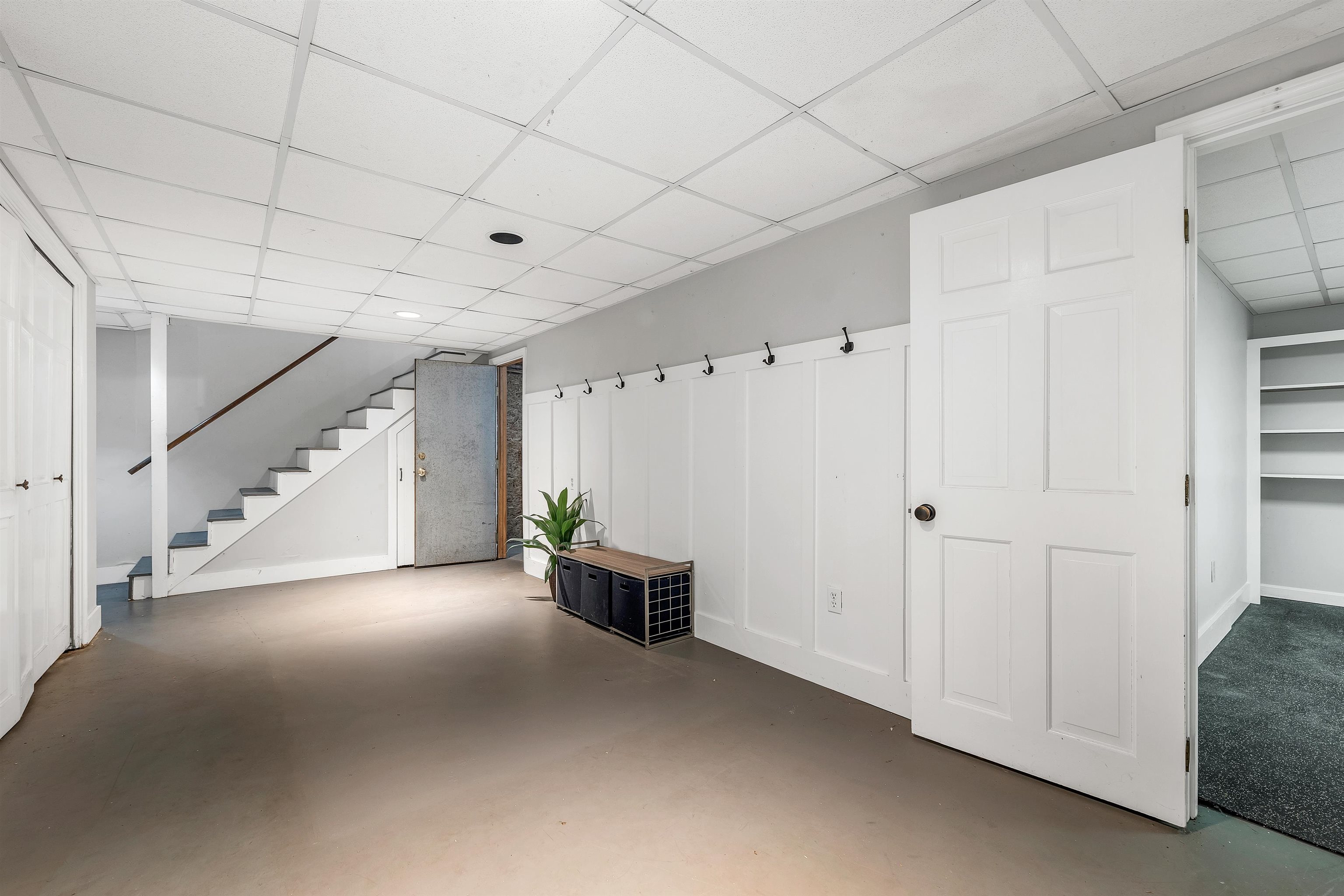 Hampstead, New Hampshire 03841, United States, 3 Bedrooms Bedrooms, ,2 BathroomsBathrooms,Residential,Active,224403