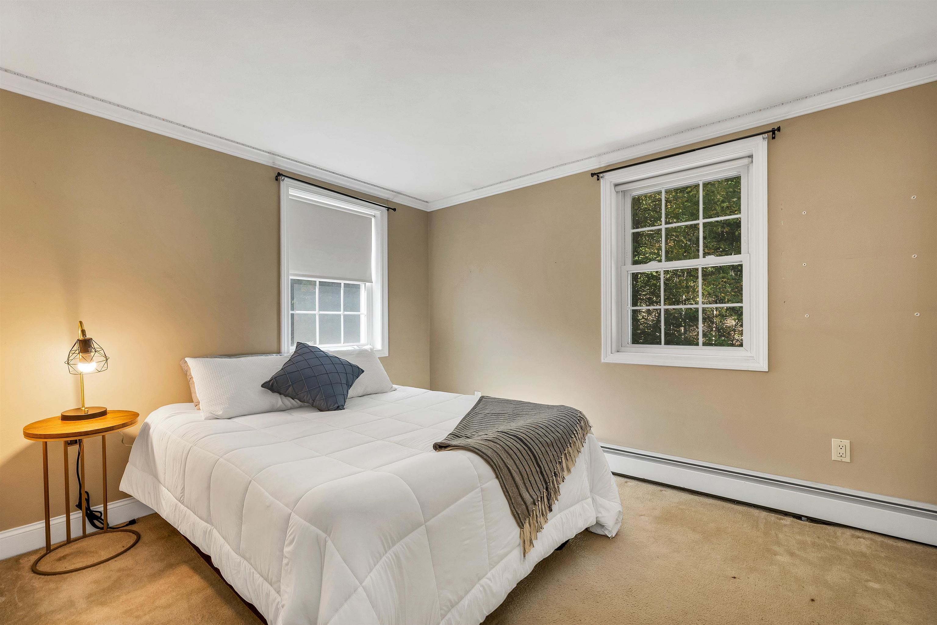 Hampstead, New Hampshire 03841, United States, 3 Bedrooms Bedrooms, ,2 BathroomsBathrooms,Residential,Active,224403