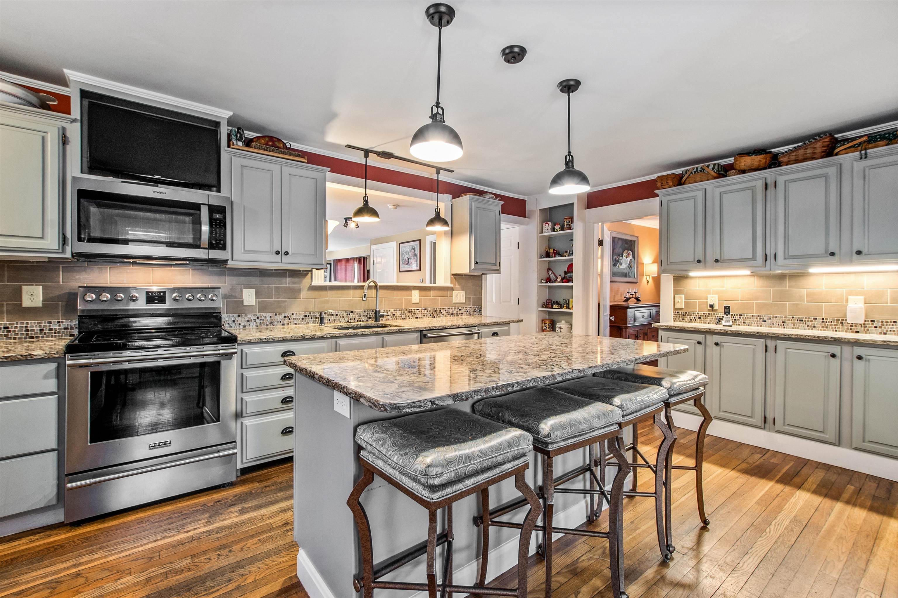 75 Parkside Drive