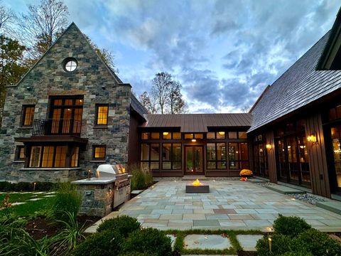 515 West Fields Road Manchester VT 05254