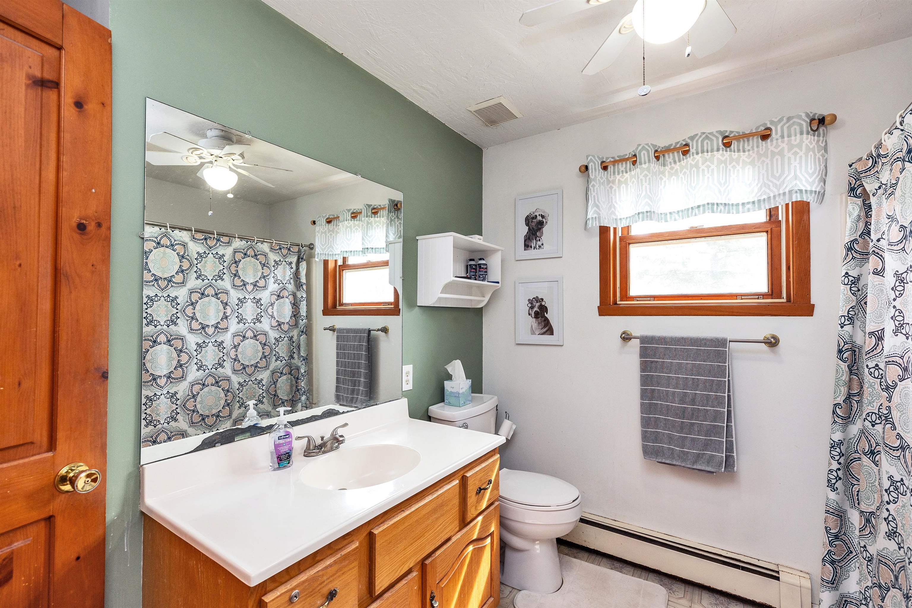 New Boston, New Hampshire 03070, United States, 3 Bedrooms Bedrooms, ,2 BathroomsBathrooms,Residential,Pending,105860