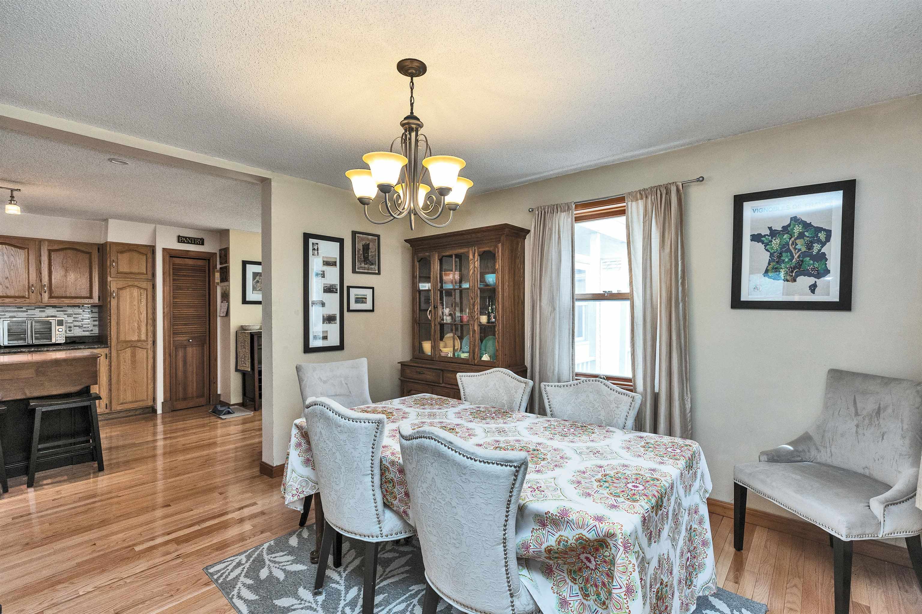 98 Bog Brook Road