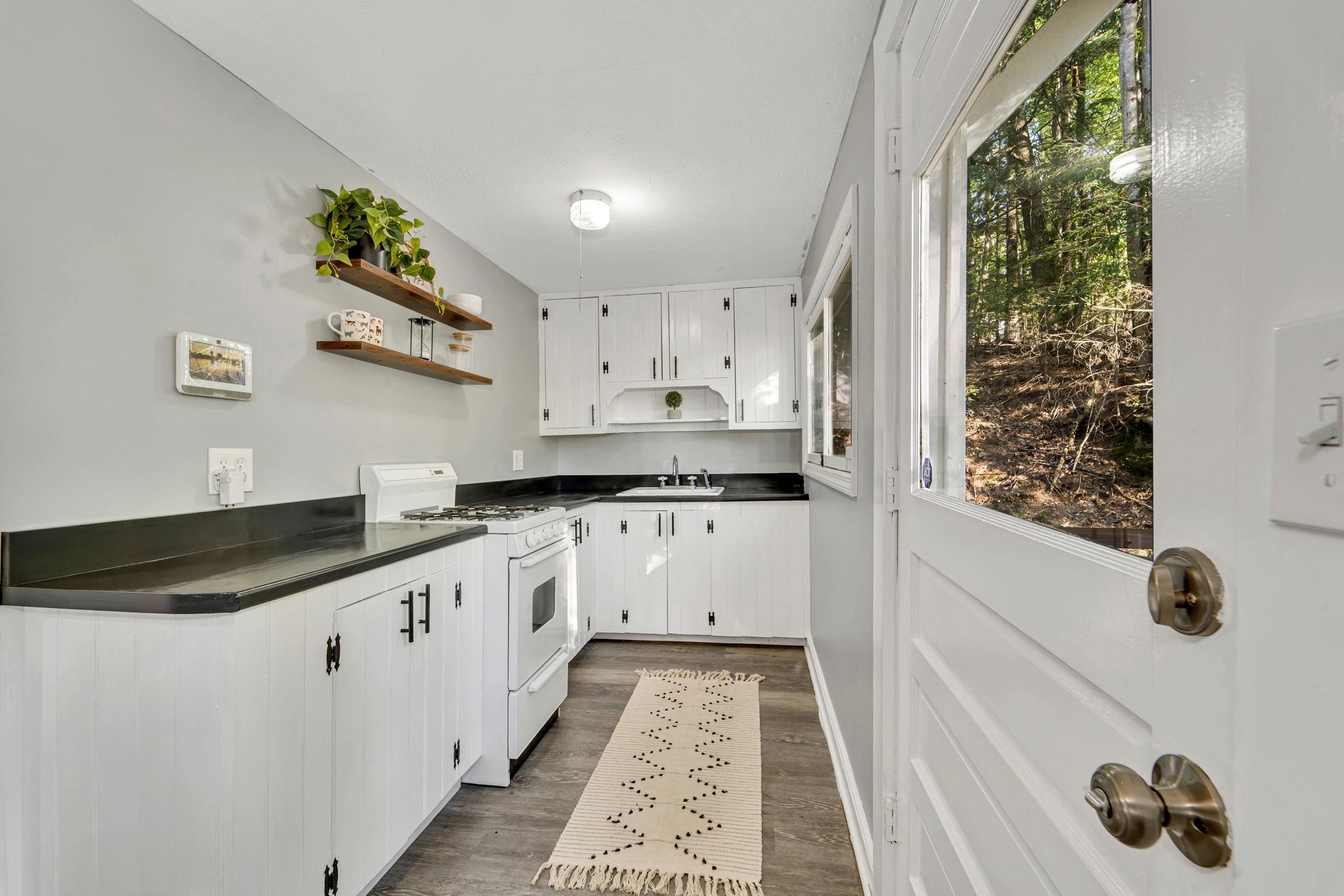 15 Woodlawn Road