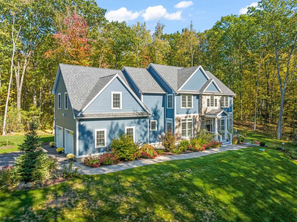 Photo of 28 Singh Drive, Dover, NH 03820 (MLS # 5063687)