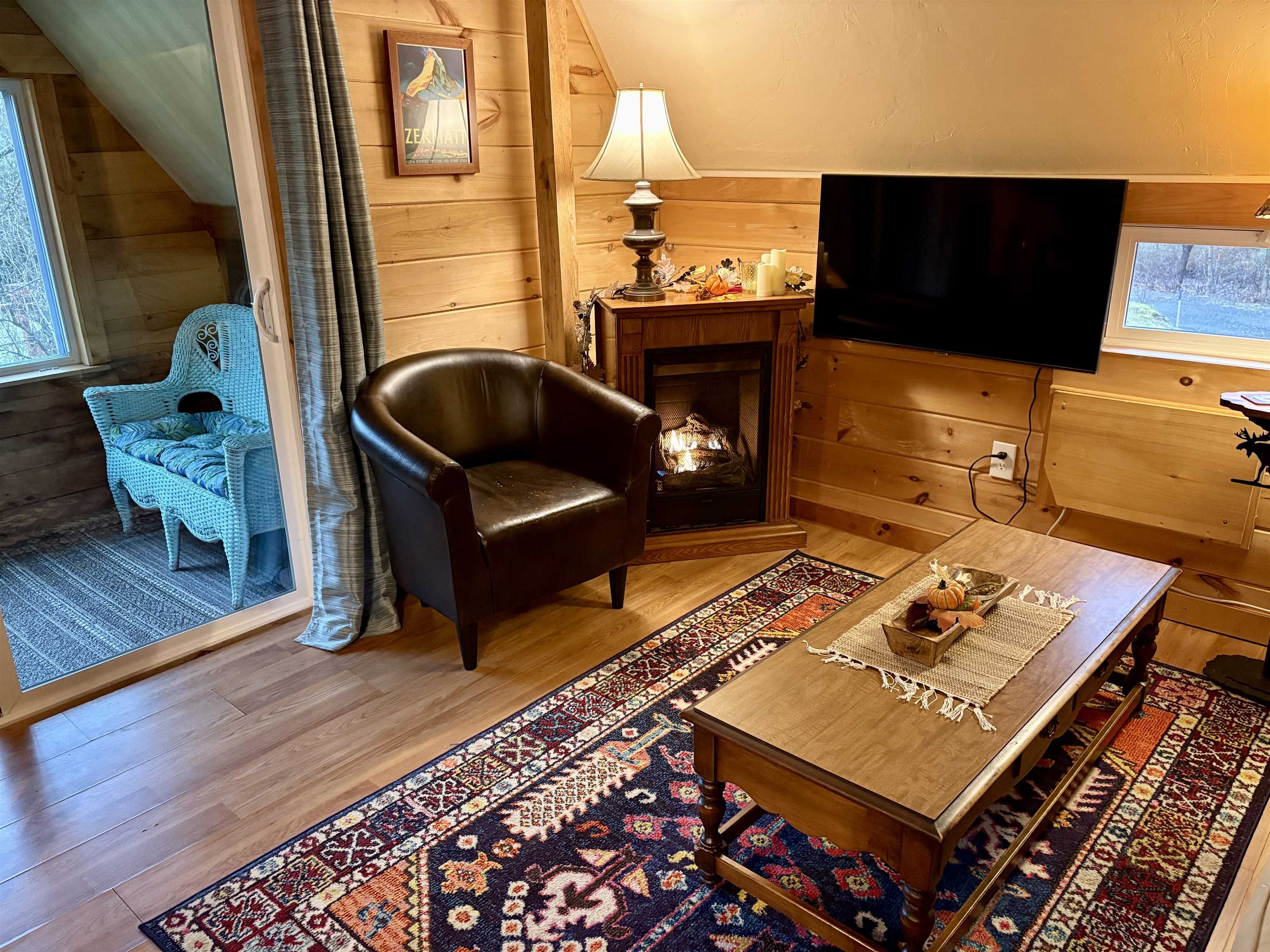 11 Red Sleigh Road 11