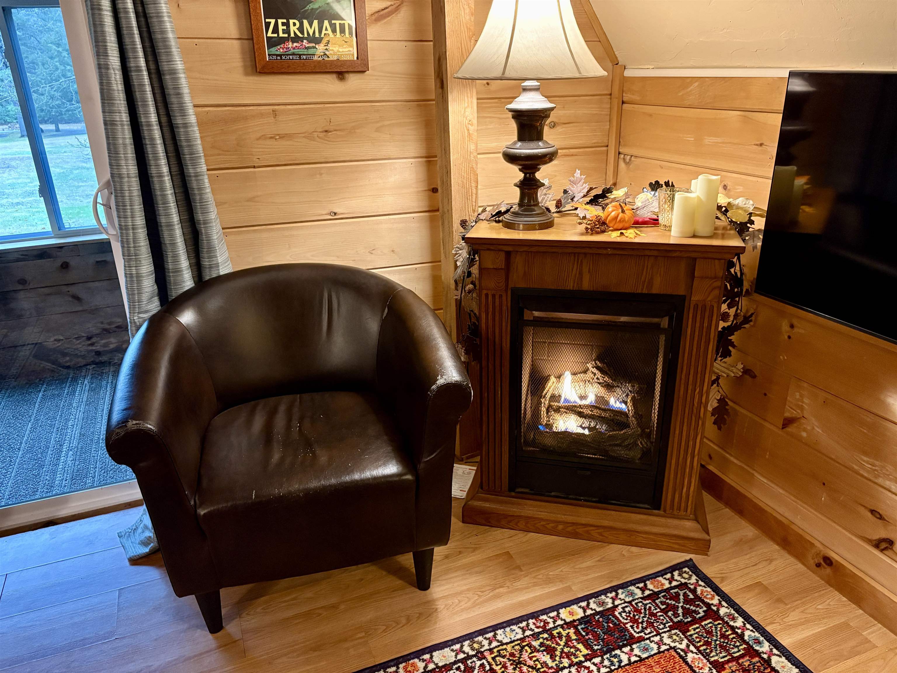 11 Red Sleigh Road 11