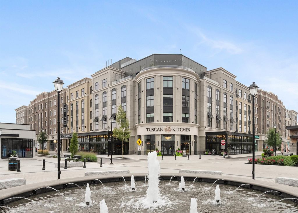 Photo of 18 Artisan Drive #406, Salem, NH 03079 (MLS # 5085474)