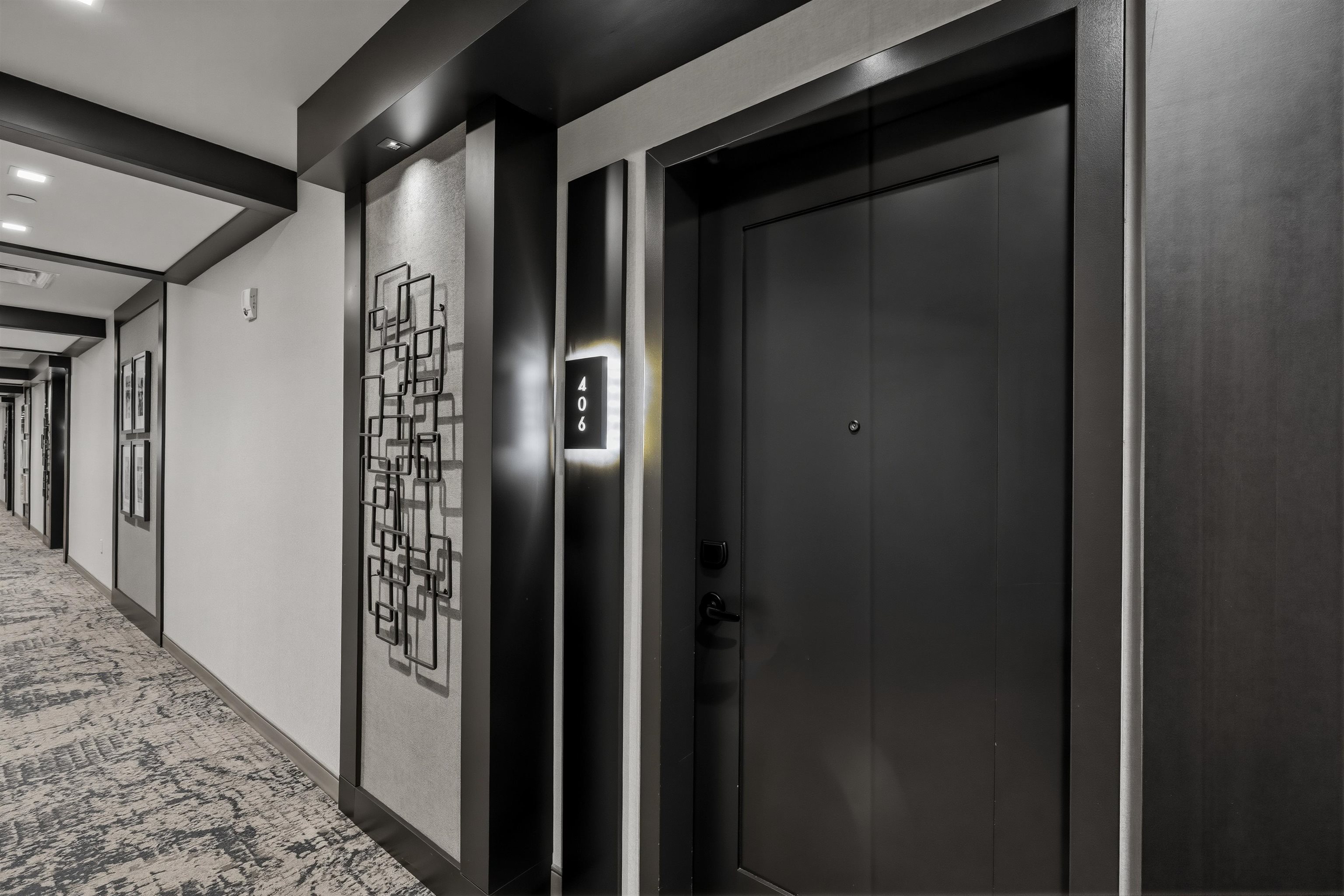 18 Artisan Drive 406