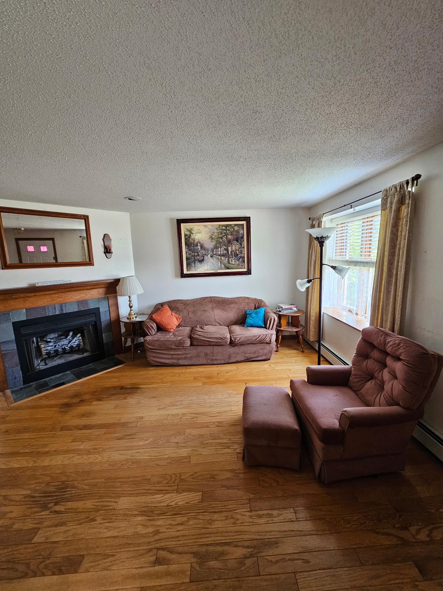 82 Great Brook Road