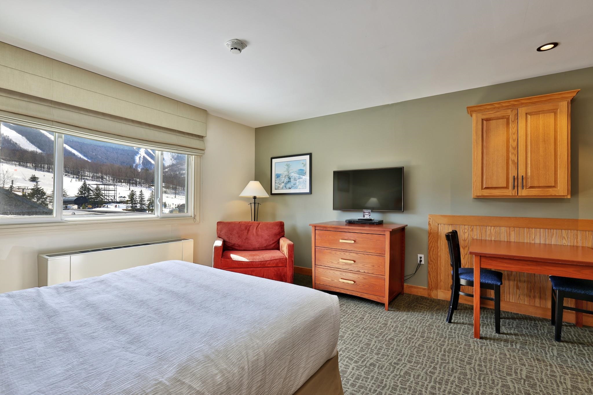 228 East Mountain Road 124 III