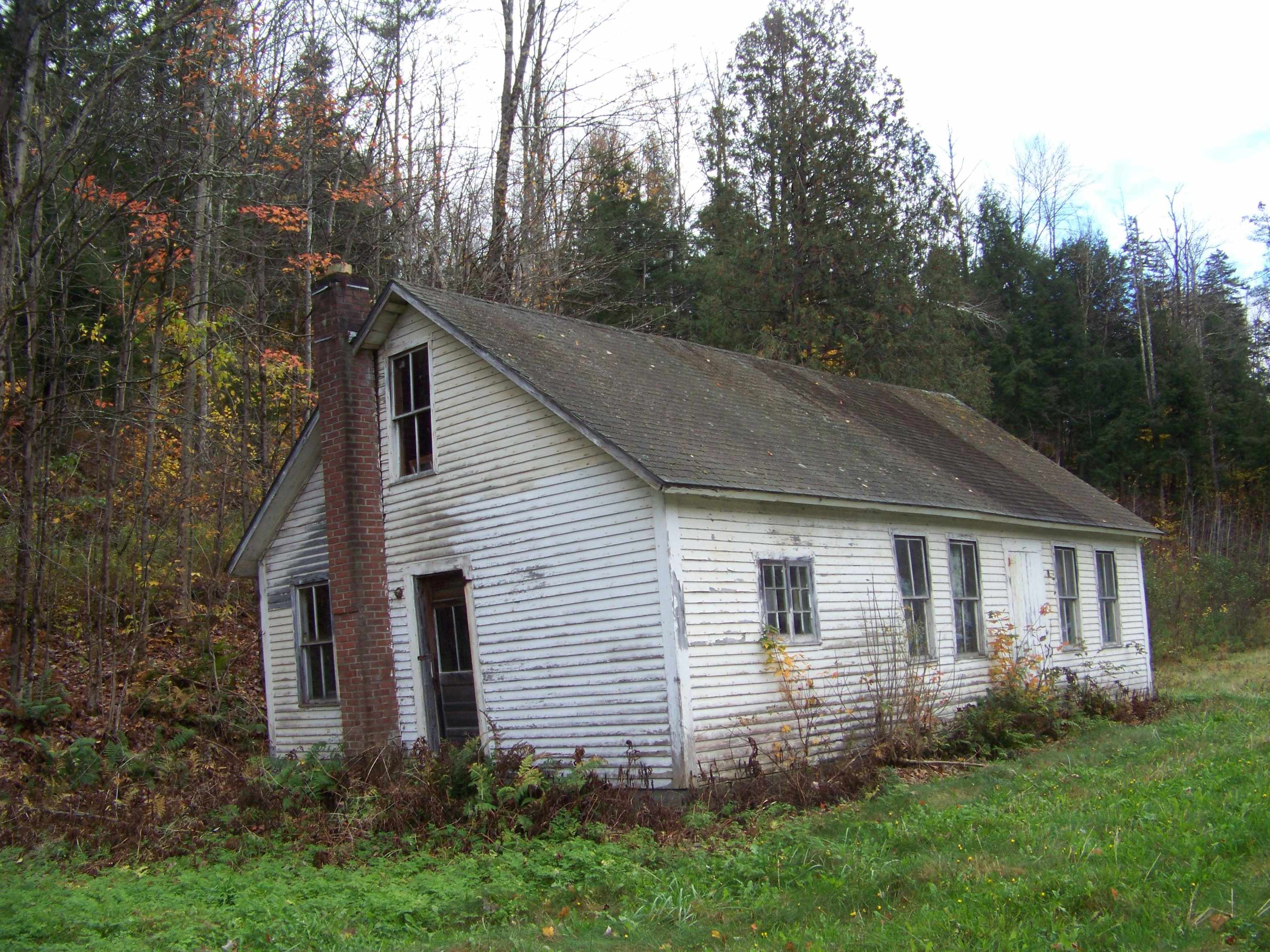 3052 VT Route 107