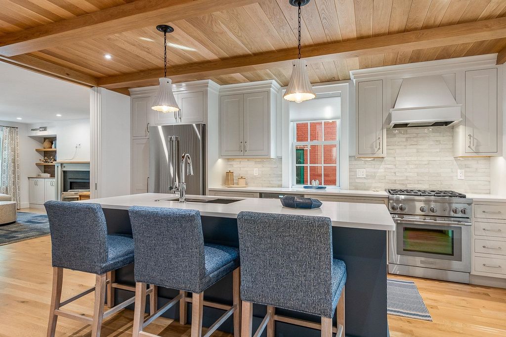 Photo of 99 Daniel Street, Portsmouth, NH 03801 (MLS # 5054531)