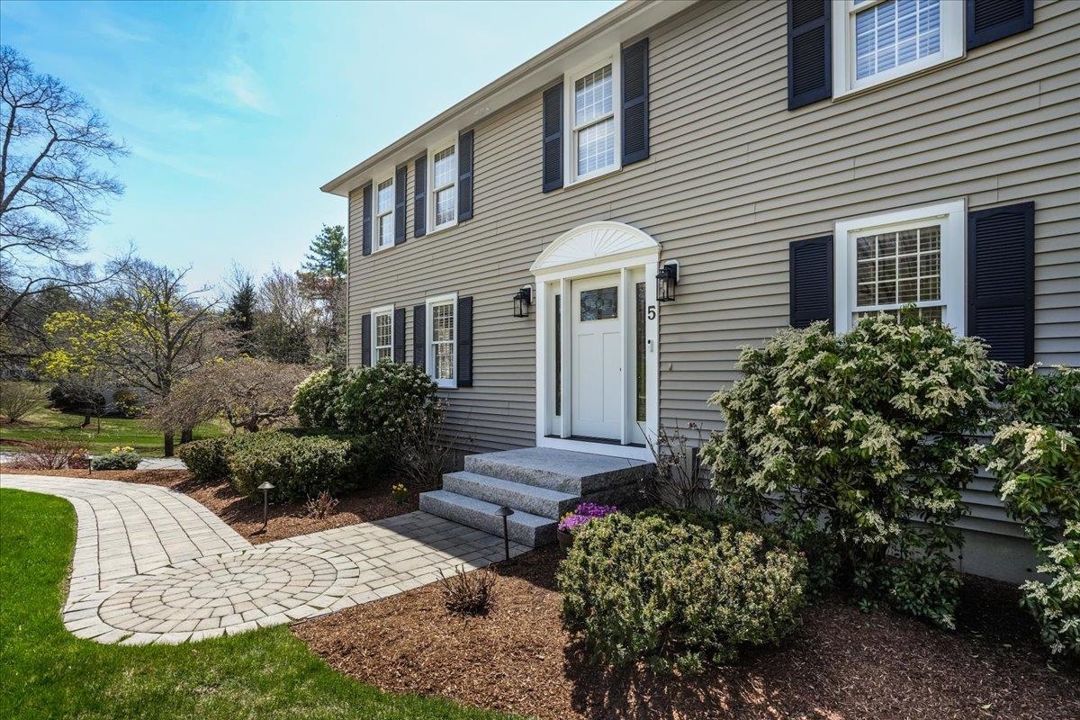 5 Nutfield Drive