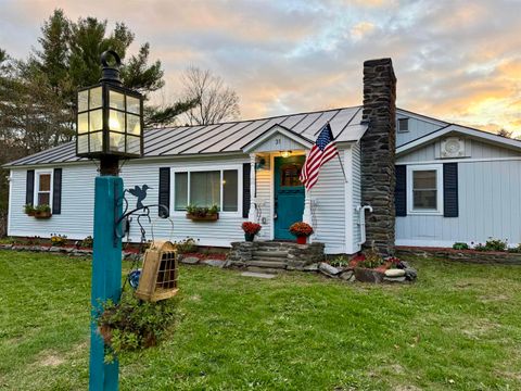 31 Lakota Road Barnard VT 05031