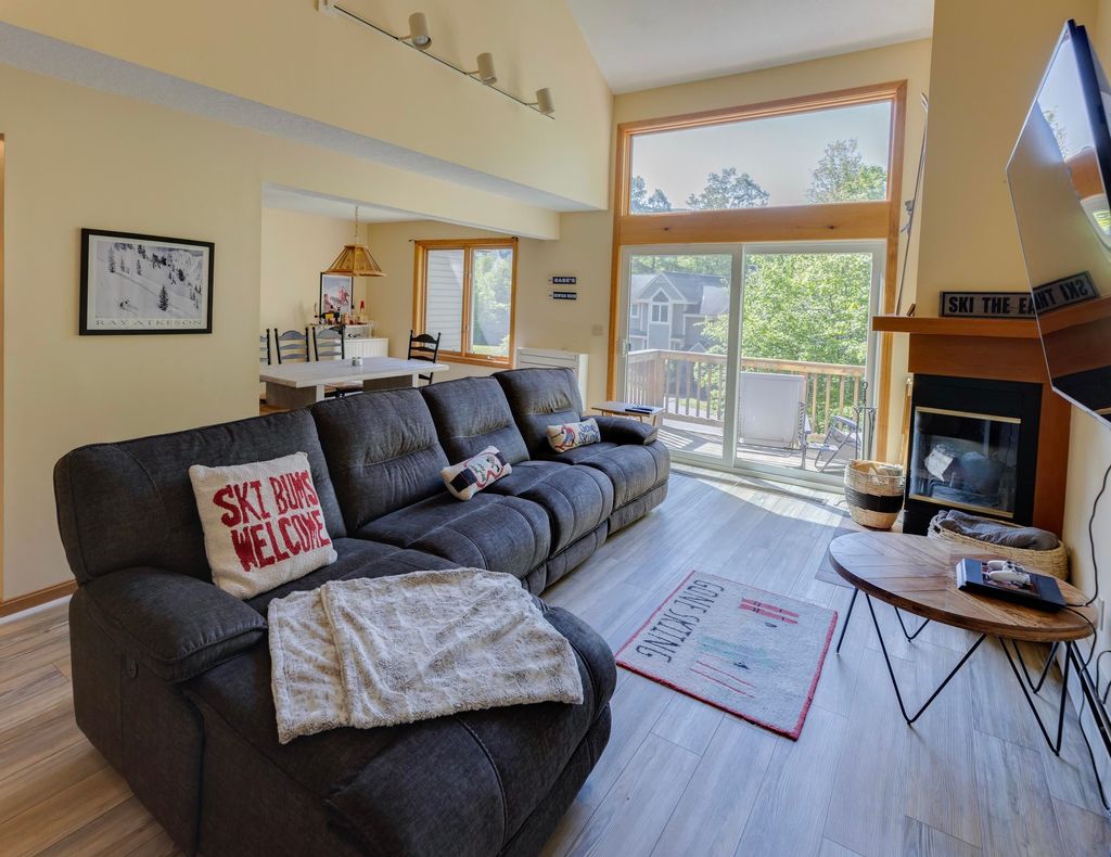 Photo of 37 Pinehill Lane #2, Lincoln, NH 03251 (MLS # 5044888)