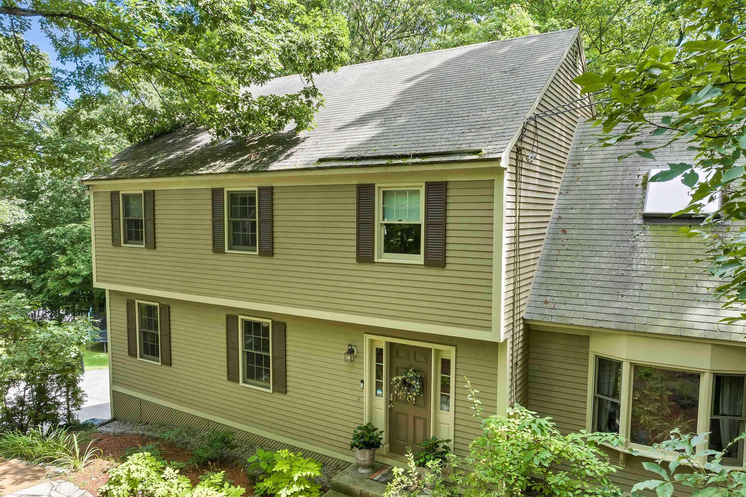 91 Deacon Lane