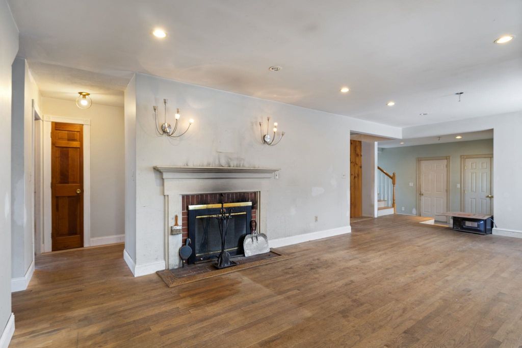 Photo of 12 Nola Avenue, Rochester, NH 03867 (MLS # 5073919)