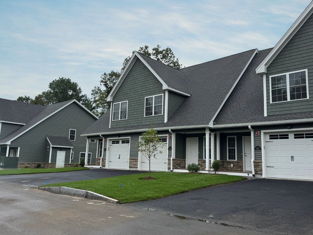 Photo of 74 Rockingham Road #64-5, Derry, NH 03038 (MLS # 5060479)