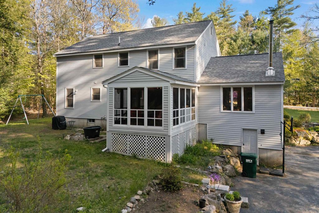 Photo of 2 Wildwood Drive, Brookline, NH 03033 (MLS # 5088860)