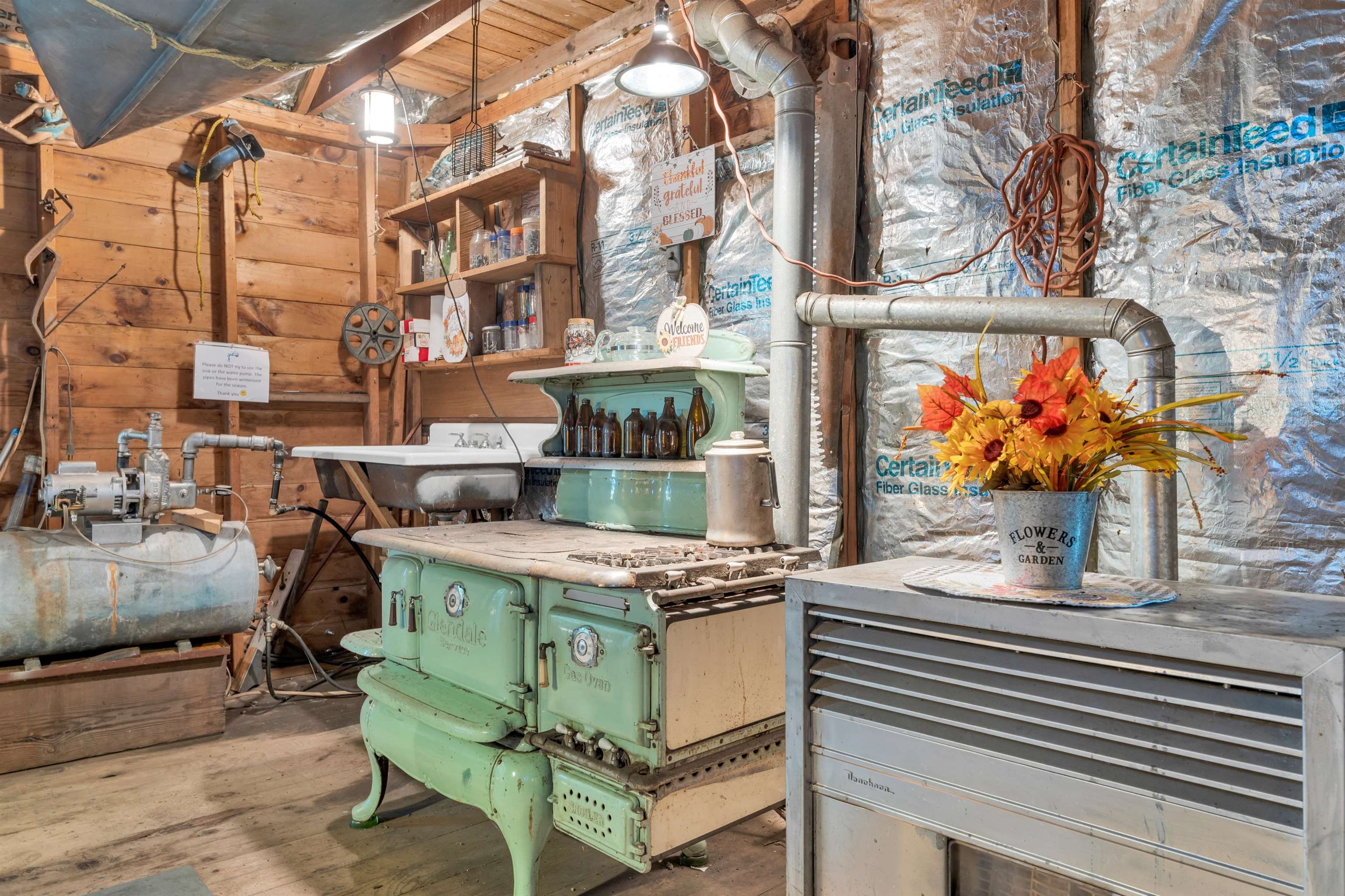 19 Sherwood Forest Drive