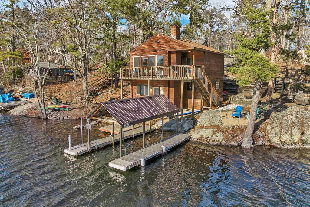 Photo of 122 Toltec Point Road, Moultonborough, NH 03254 (MLS # 5085705)