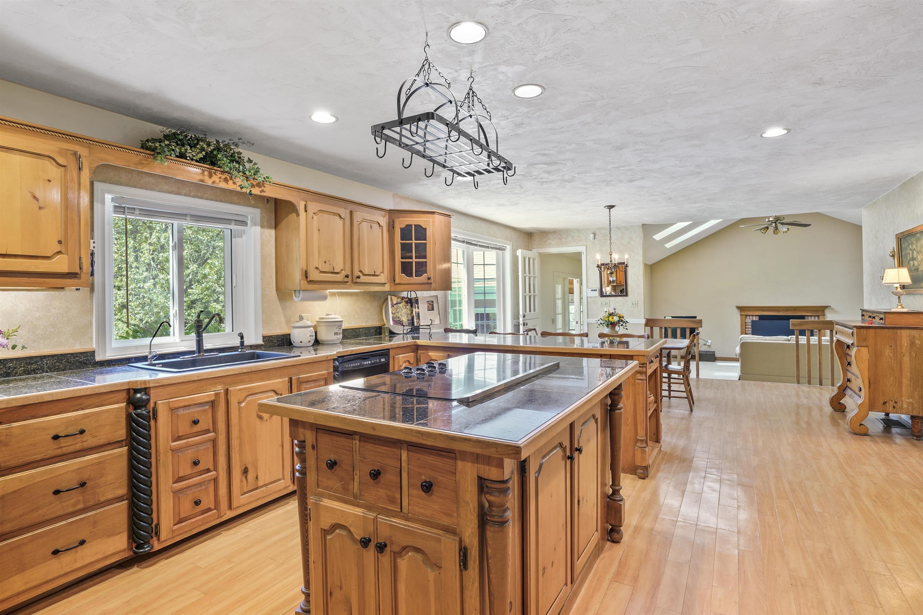 30 Weymouth Drive