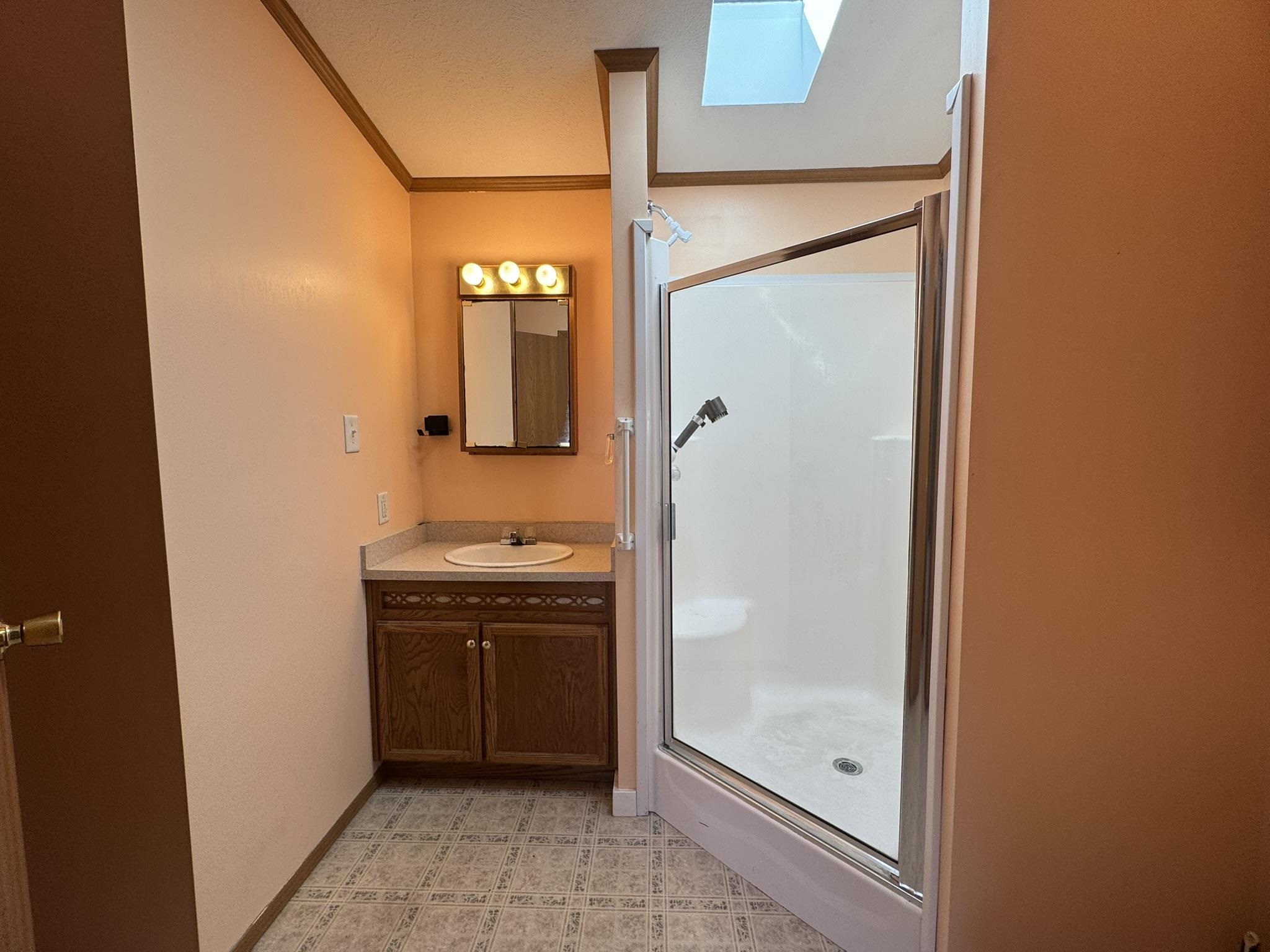 Bristol, Vermont 05443, United States, 3 Bedrooms Bedrooms, ,2 BathroomsBathrooms,Residential,Pending,109765