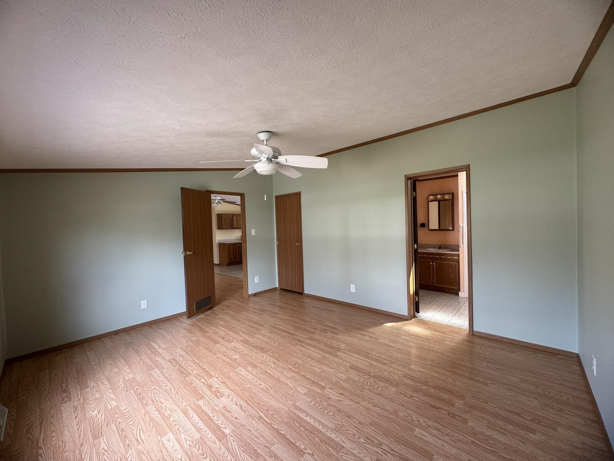 Bristol, Vermont 05443, United States, 3 Bedrooms Bedrooms, ,2 BathroomsBathrooms,Residential,Pending,109765